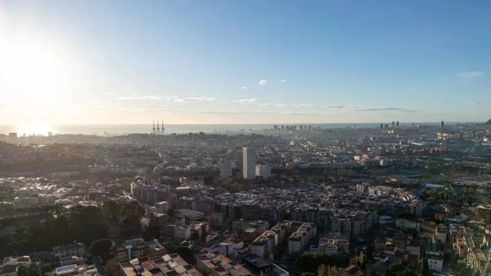 Barcelona Housing Crisis: 8 in 10 Find Homes Unaffordable