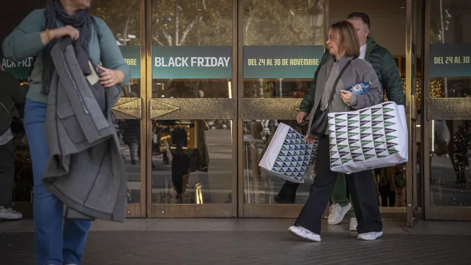 Barcelona Sunday Shopping Hours Extended Through December