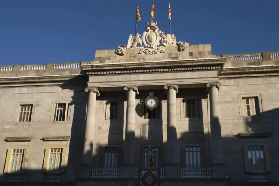 Barcelona Ignores Own Catalan Language Law for 15 Years