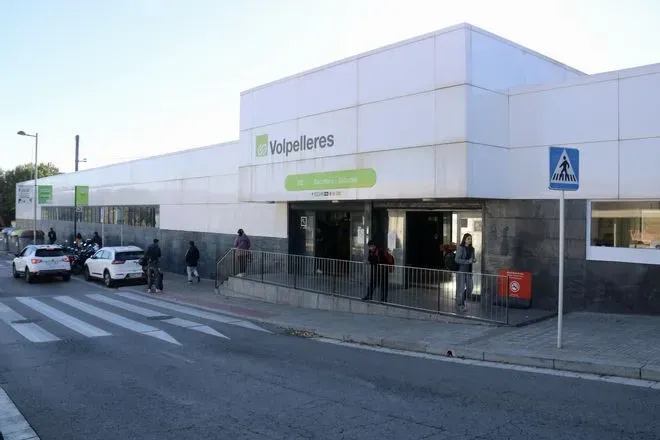 Catalan Parliament Urges State to Accelerate Sant Cugat Rail Hubs
