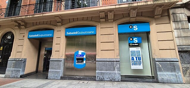 Banc Sabadell’s board rejects BBVA’s takeover bid
