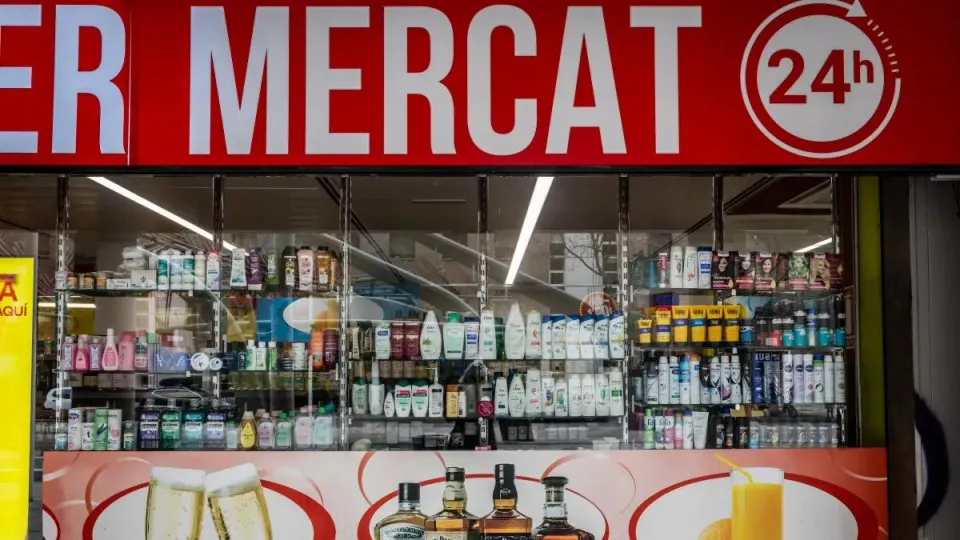 Sant Martí Sees 104 New 24-hour Shops in Five Years