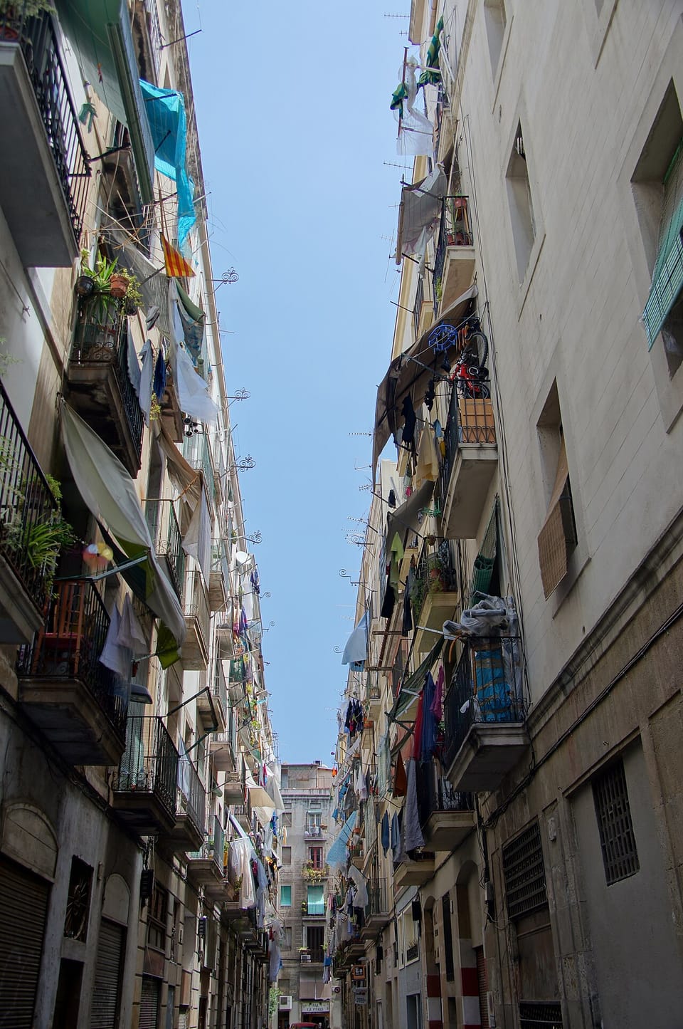 Raval block emptied after Tigre 24 eviction