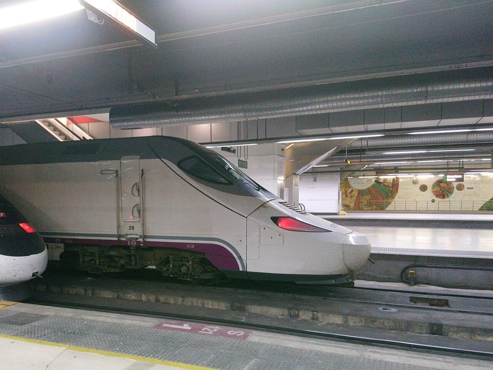 Sants station works reshape AVE and Rodalies access