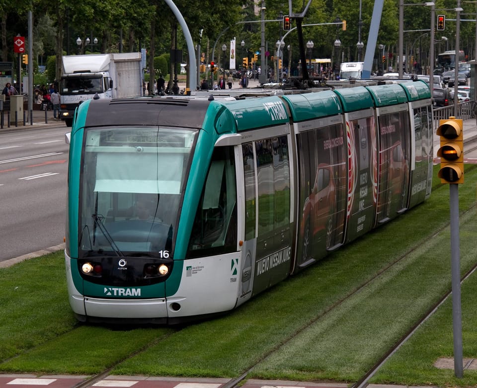 Avinguda Diagonal in Barcelona near the planned tram connection between Verdaguer and Francesc Macià.