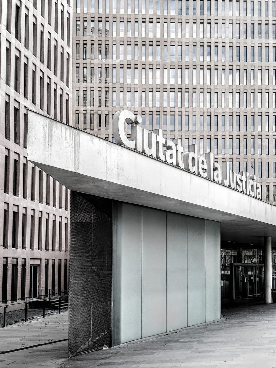 Exterior view related to housing administration in Barcelona, illustrating an official city housing law update.