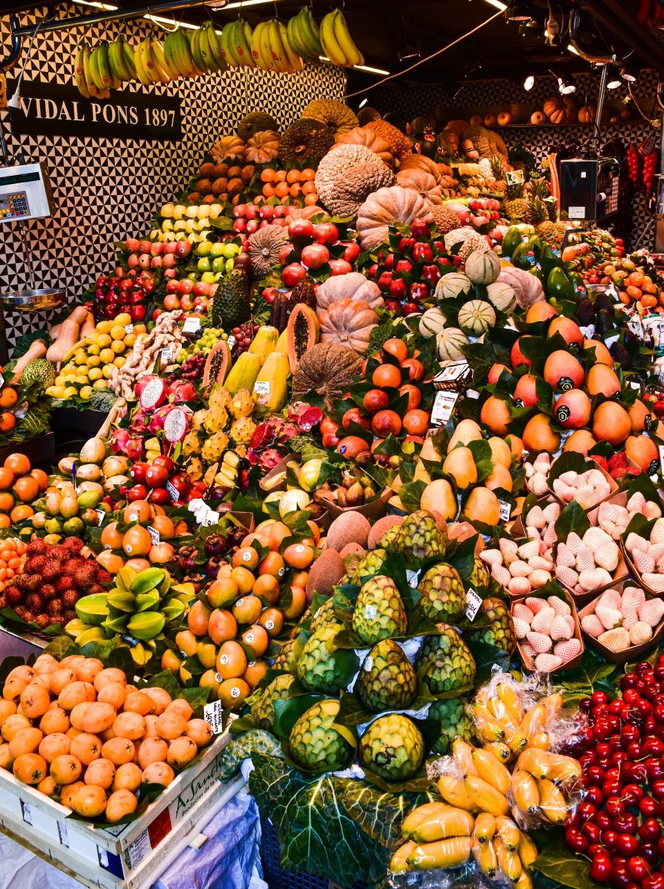 Barcelona weekend markets face autumn licence deadline