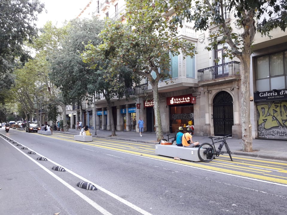 Consell de Cent shop rents nearly double in five years