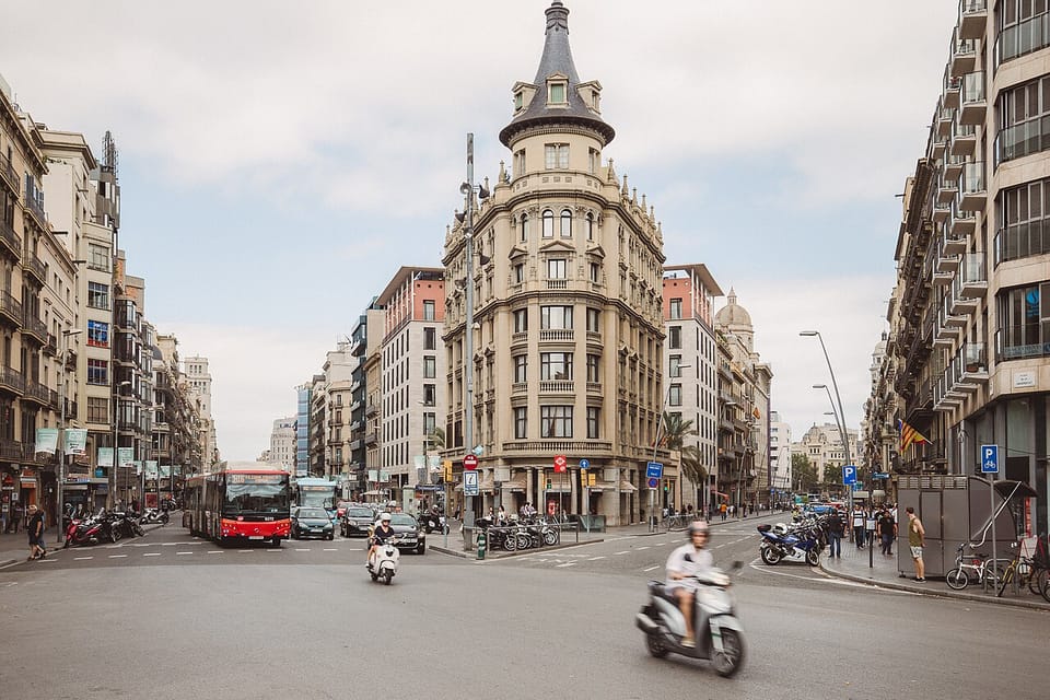 Car use in Barcelona area holds at 34.2% of trips