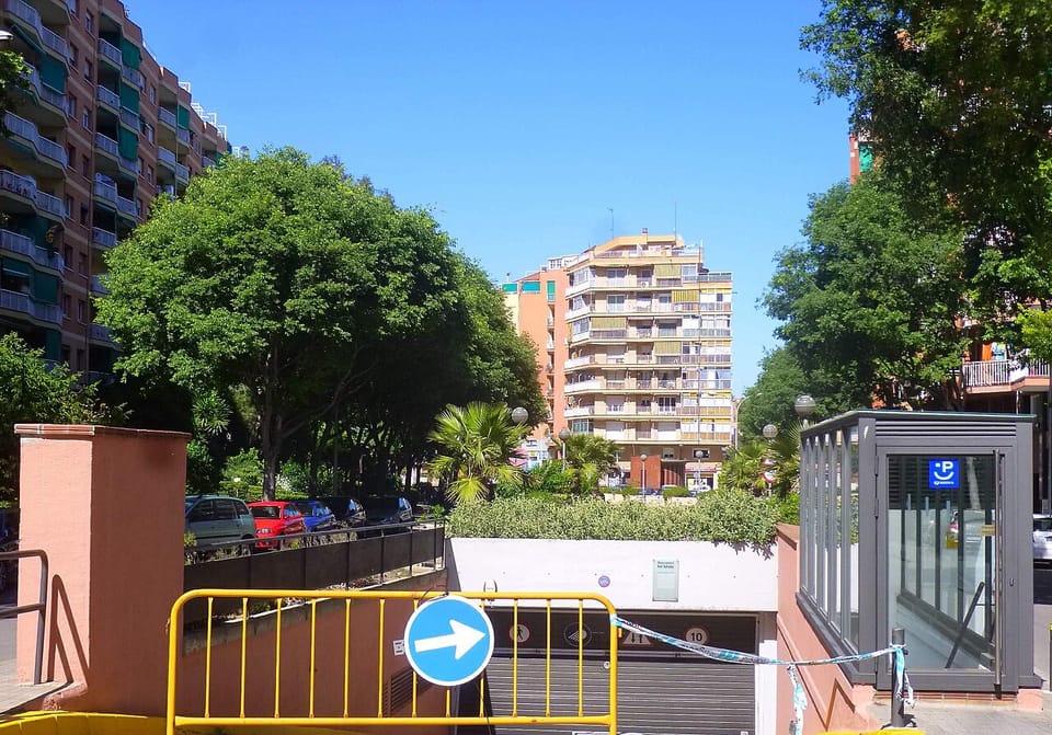 Generalitat clears Inditex offices in Sant Adrià