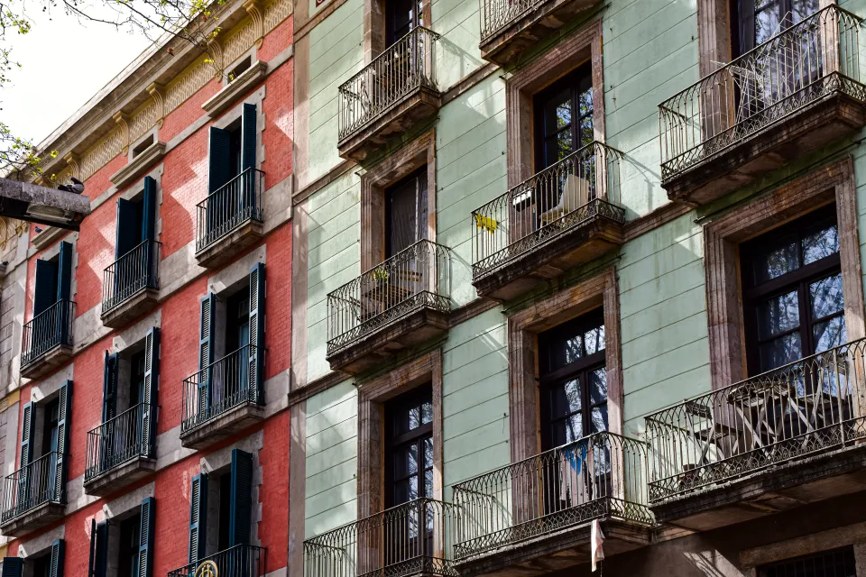 Tourist flats cluster in Eixample, Gràcia and Poble Sec