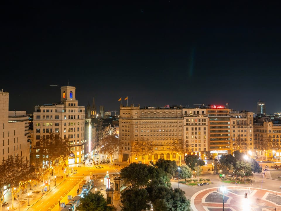 Barcelona's Hotspots Reshape Under Influencer Trends