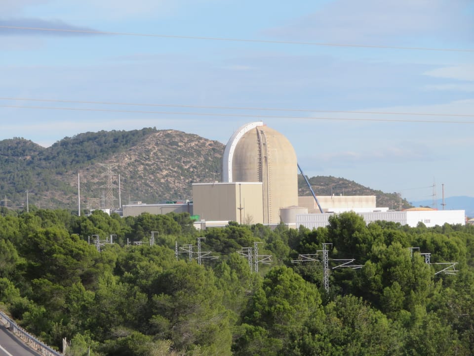 Illa Stands by Nuclear Plant Closure Plan