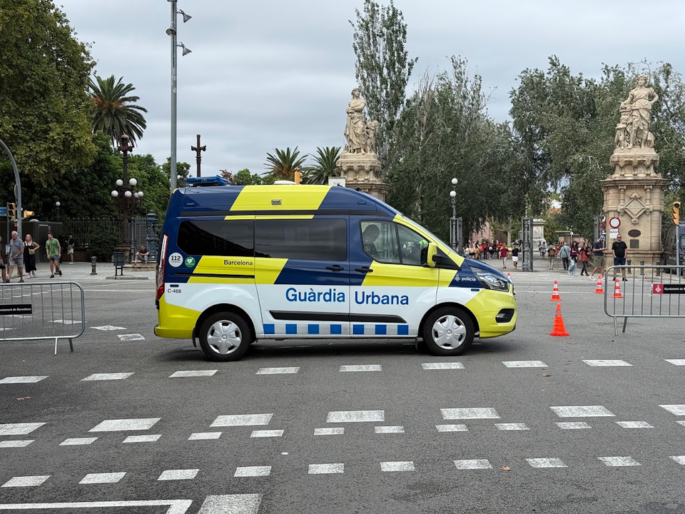 Archive photograph of a Mossos d'Esquadra police vehicle, the regional police force that arrested two minors in Olesa de Montserrat.