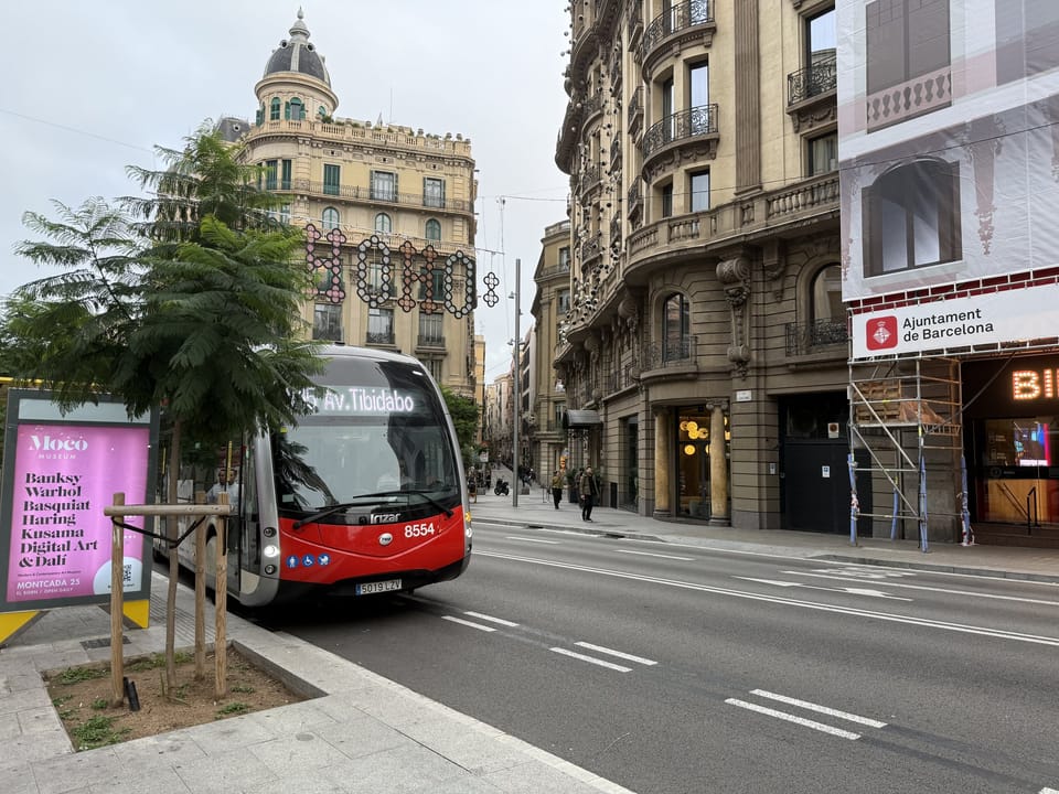 TMB bus drivers will strike on Tuesday