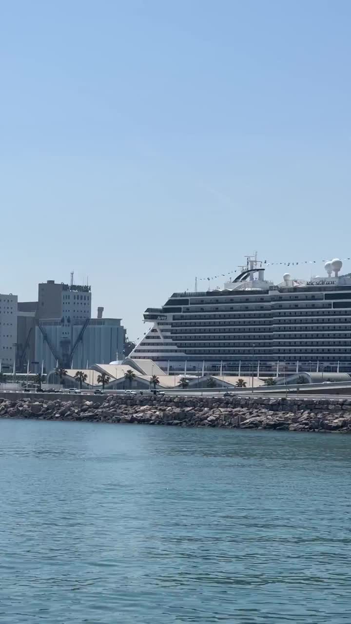 Barcelona backs €12 cruise stopover tax by 2027