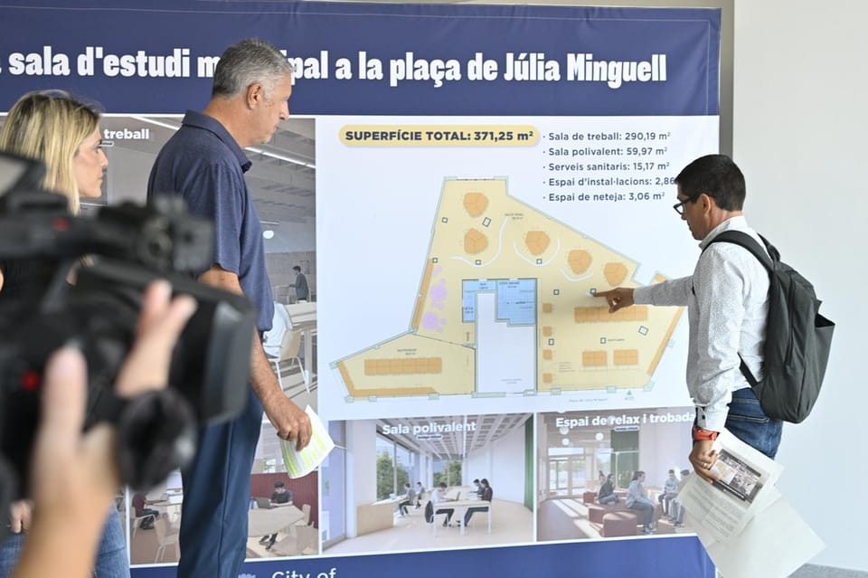 Badalona Begins Work on AI Study Room