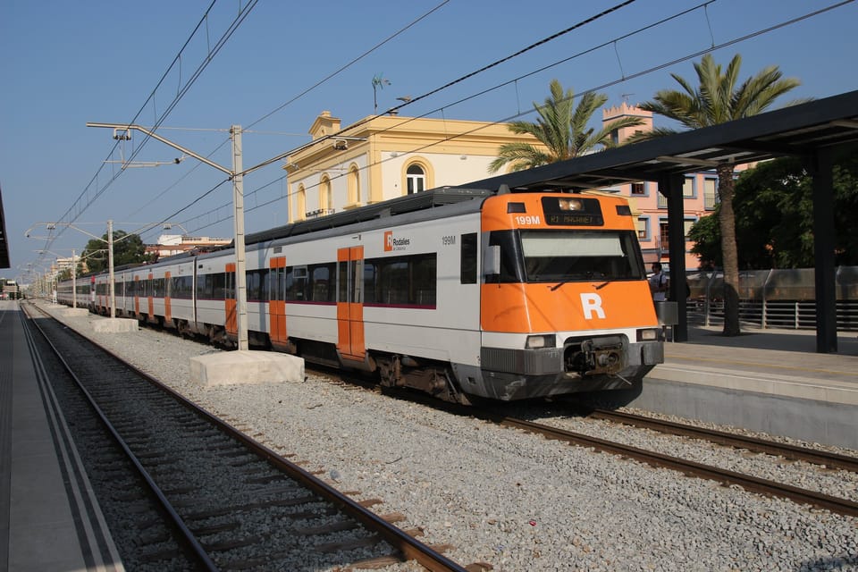 Badalona Council Demands Test Train Moved Over Noise