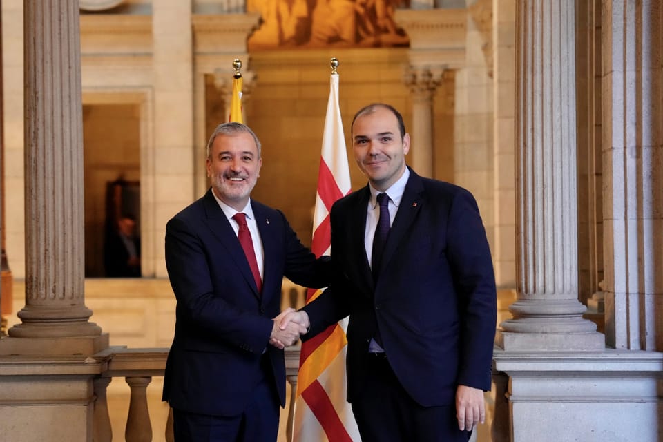 Catalan Govt Excludes Far-Right from Ed Talks