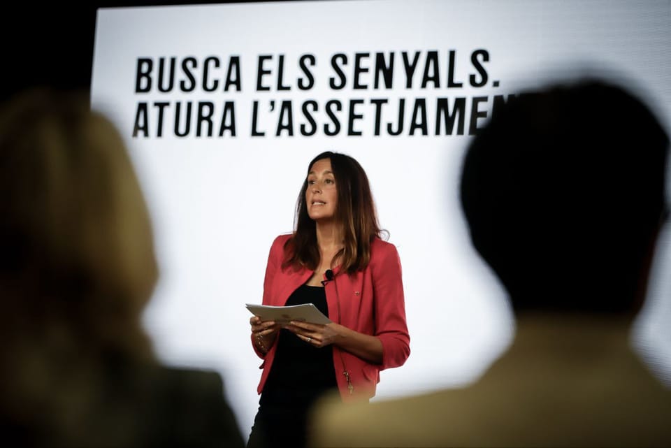 Catalonia studies legal protection for trip teachers