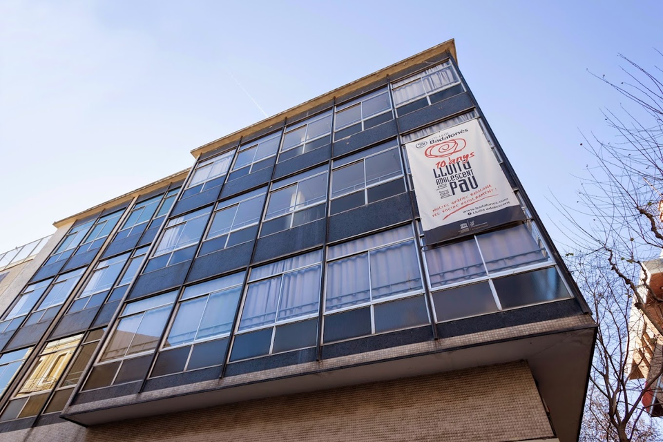 Teacher Arrested in Badalona Over Sexual Harassment Allegations