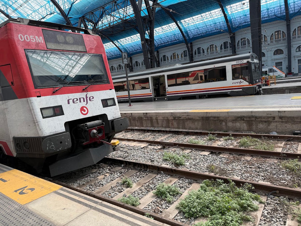 Public transport in Catalonia, where Rodalies, FGC and bus services are planned to adopt a shared Generalitat visual identity.
