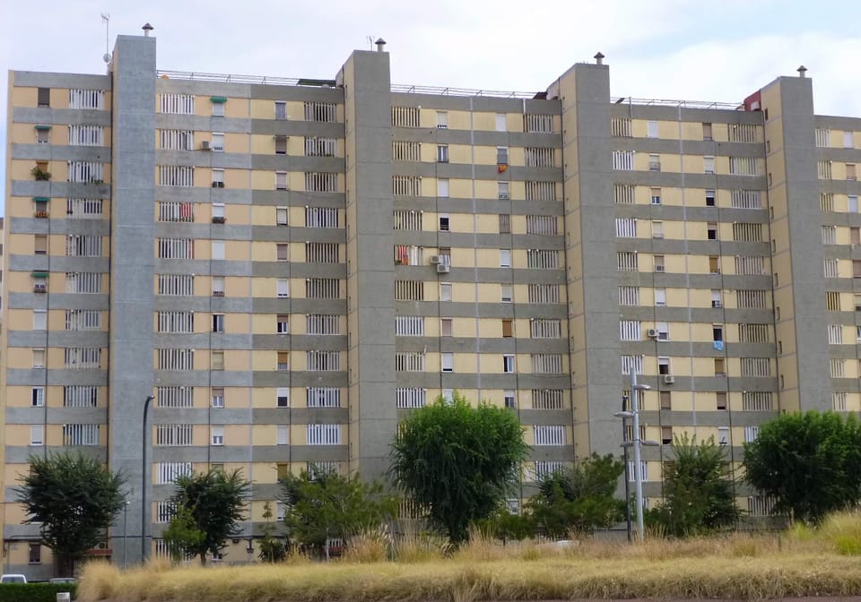 Woman Dies by Suicide Months After Eviction in L'Hospitalet