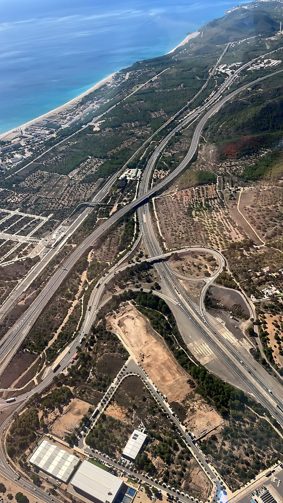 523,000 Vehicles Exit Barcelona for Long Weekend