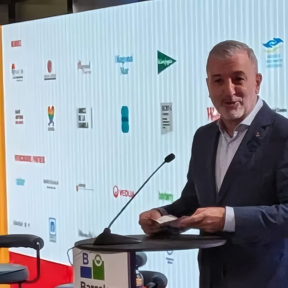 Barcelona Leaders Warn of City's 'Encastellament'