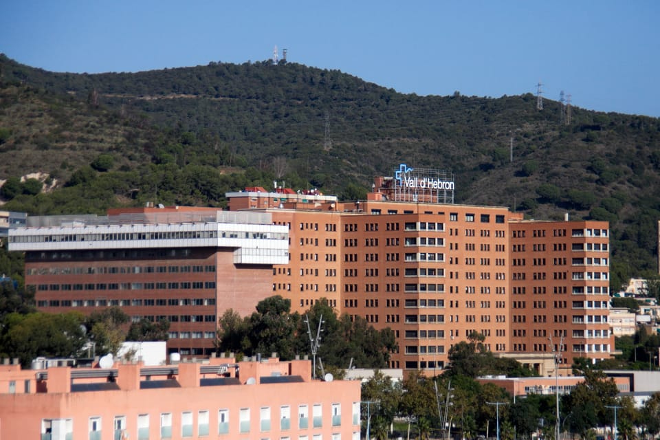 Four Vall d'Hebron operating theatres remain closed