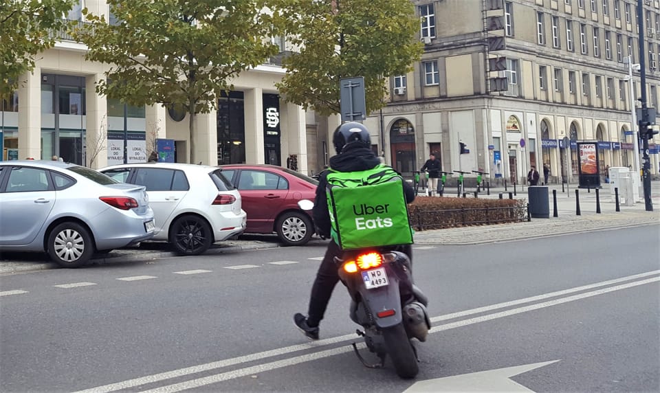 CCOO Denounces Uber Eats Over Storm Deliveries