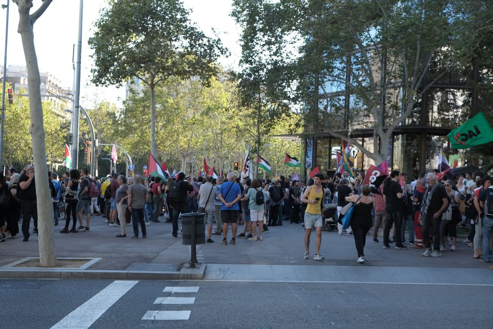 Pro-Palestinian Group to Mark Oct 7 in Barcelona