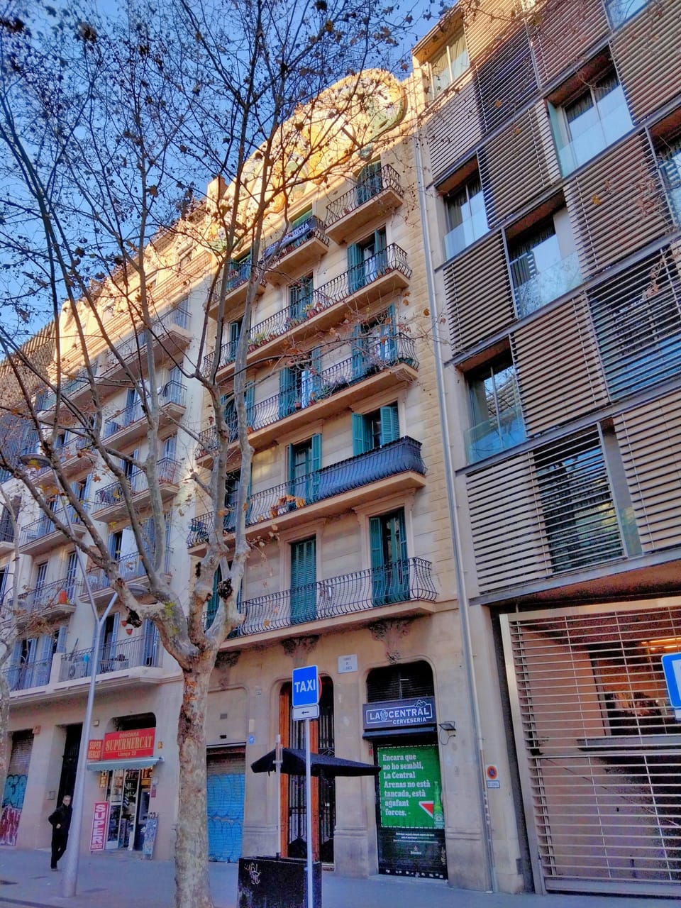 Rent Strike Hits Papallona Building in Eixample