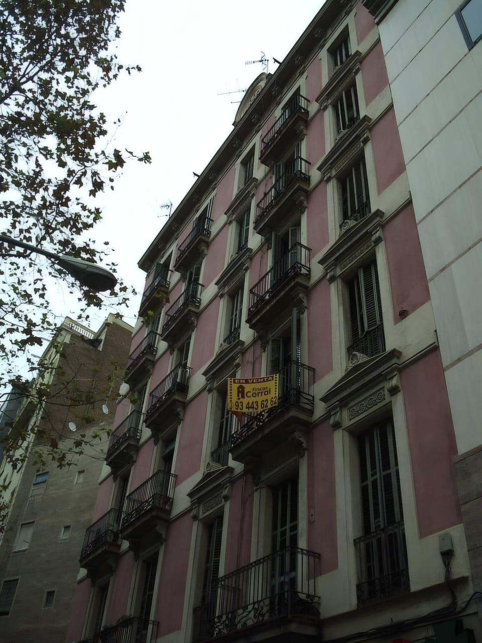 Renting in Barcelona: contracts, deposits, Incasol and your tenant rights, explained