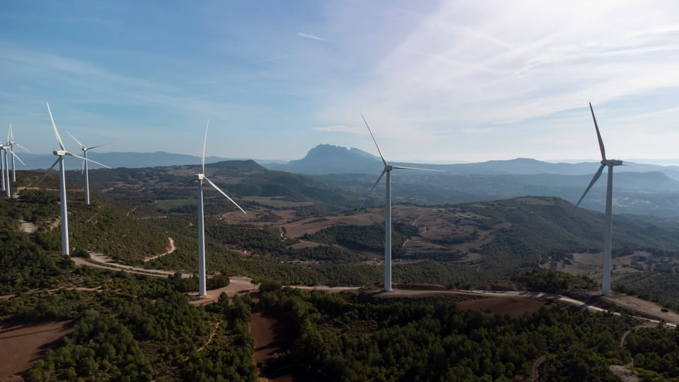 Wind Study Tower Sparks Concern in Corbera