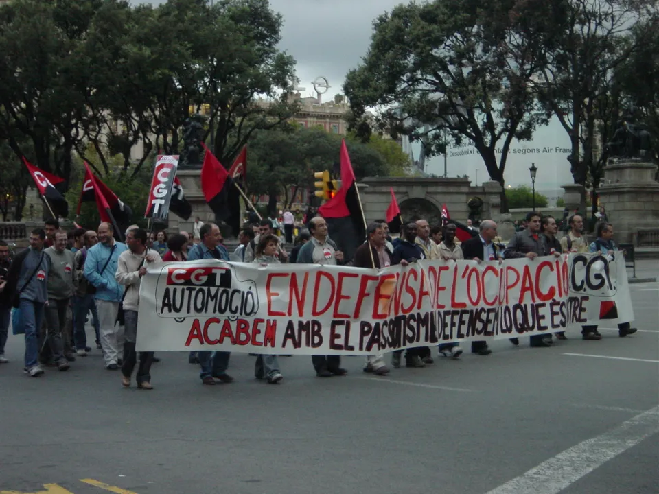 CGT Asks Judges to Bar Mossos Infiltrating Teacher Meetings