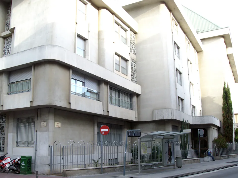 PP Demands Emergency Plan to Cool Barcelona's Elderly Homes