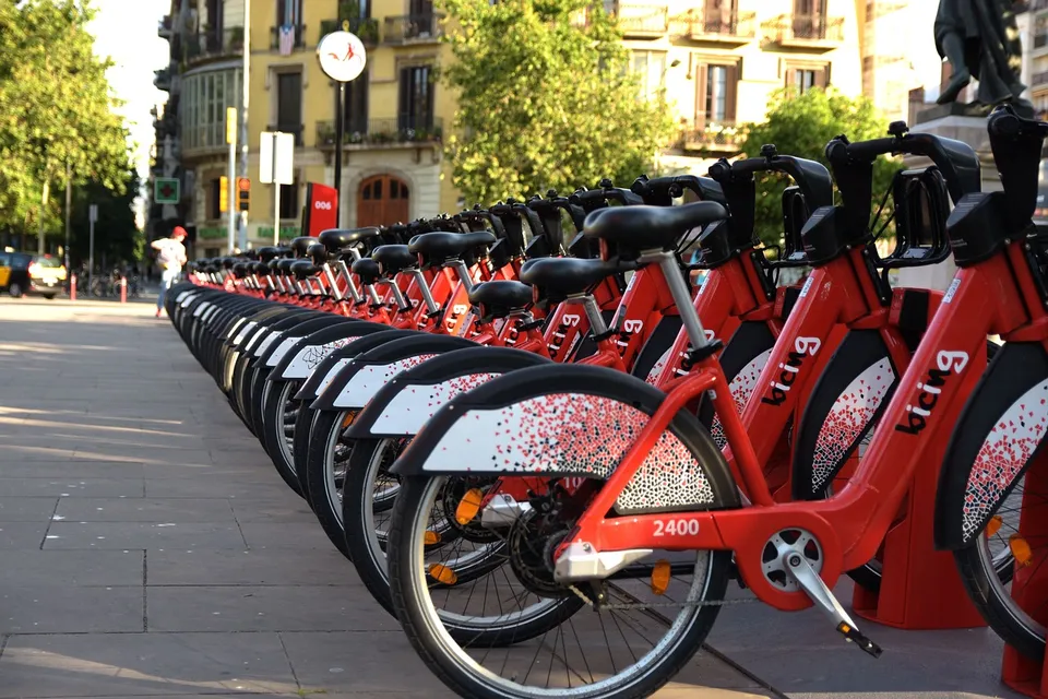 Bicing Service Suspended in Barcelona for 'Blocus' Alert