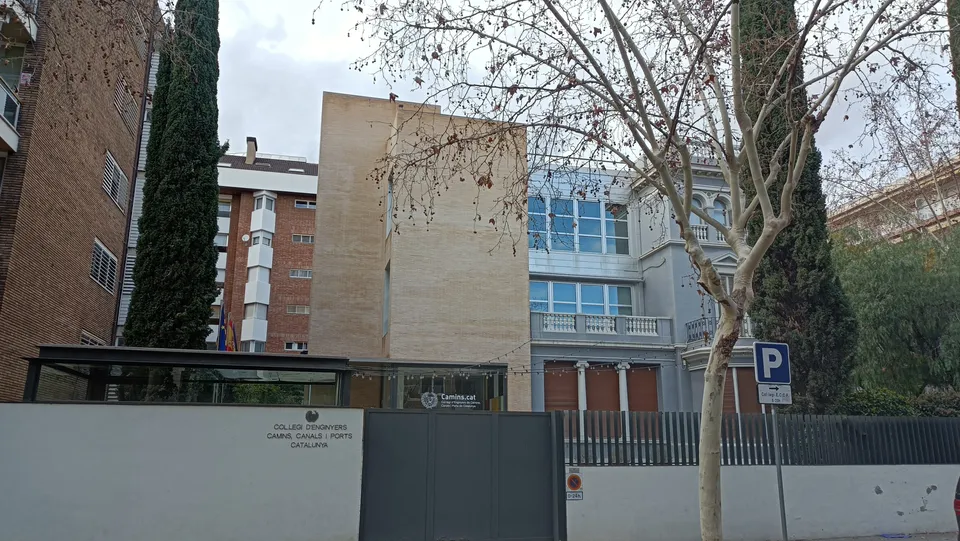 Catalan Engineers Urge Adif Refoundation