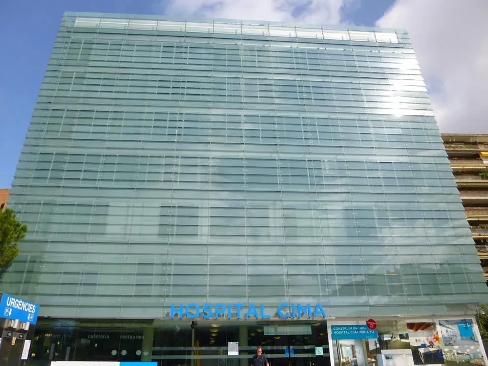 A private hospital building, illustrating health insurance in Barcelona