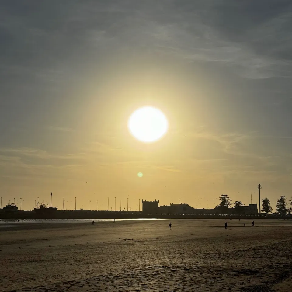 Barcelona Faces Unusual Heat Peak This Week