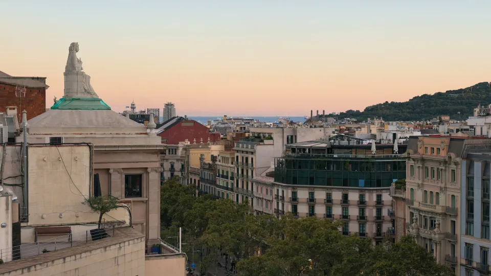 Rents in Catalonia rise twice as fast as salaries since 2015